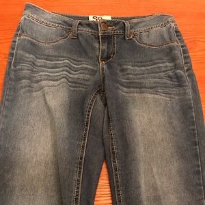 Women’s So Jeans Size 7